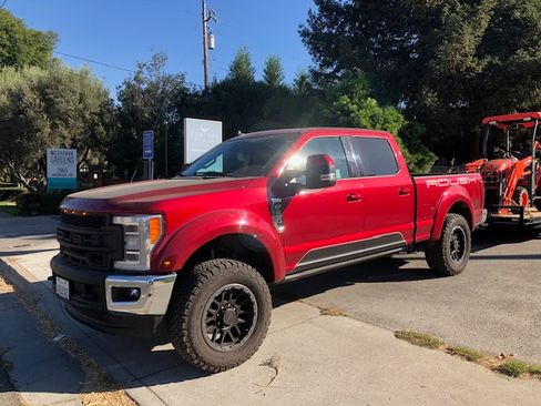 Used 2019 Ford F250 Lariat w/ Lariat Ultimate Package image 14