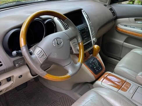 Used 2004 Lexus RX 330 AWD image 20