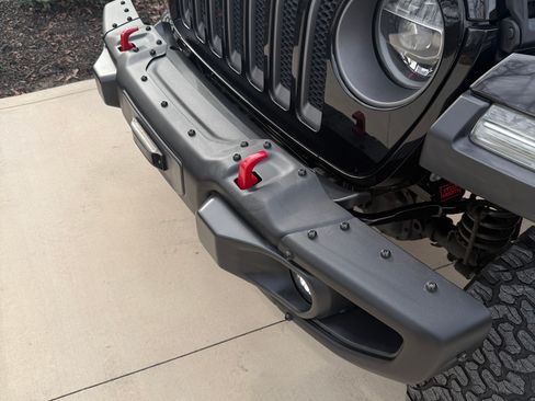 Used 2019 Jeep Wrangler Unlimited Rubicon image 12
