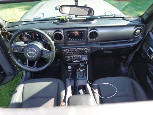Used 2019 Jeep Wrangler Unlimited Sport S AWD/4WD image 16