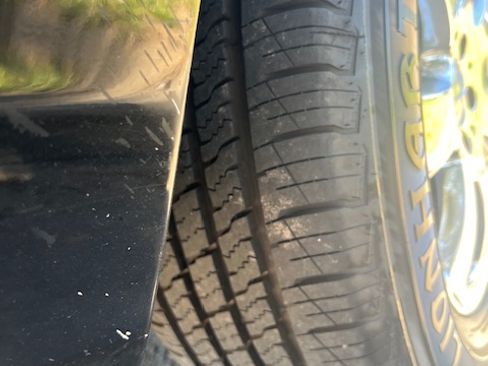 Used 2006 Mercedes-Benz R 350 4MATIC image 28