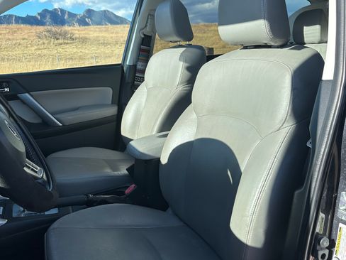 Used 2014 Subaru Forester 2.5i Touring AWD/4WD image 15