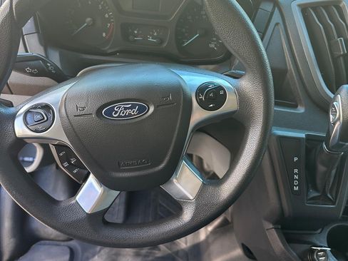 Used 2019 Ford Transit 250 130 Low Roof image 19