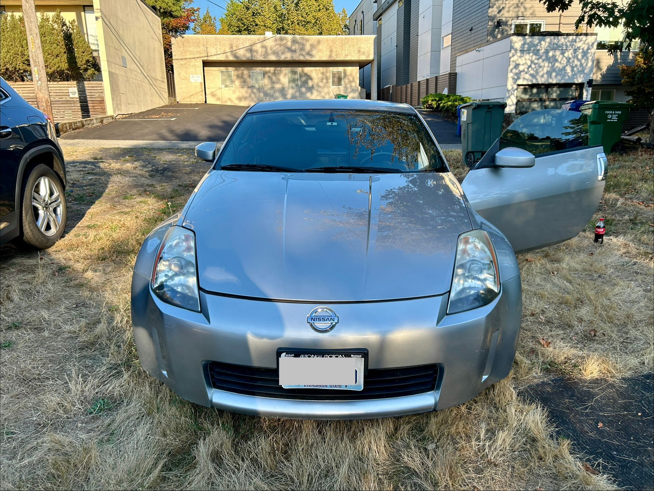 Used 2004 Nissan 350Z Enthusiast w/ Cargo Convenience Pkg RWD image 4