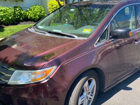 Used 2012 Honda Odyssey Touring image 11