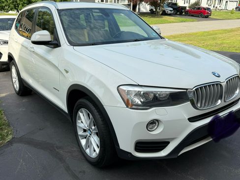Used 2017 BMW X3 xDrive28i AWD/4WD image 15