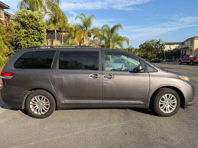 Used 2012 Toyota Sienna XLE