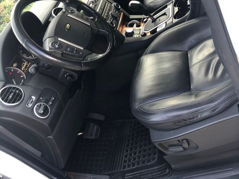 Used 2010 Land Rover LR4 HSE LUX image 15