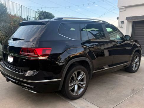 Used 2019 Volkswagen Atlas SEL R-Line image 5