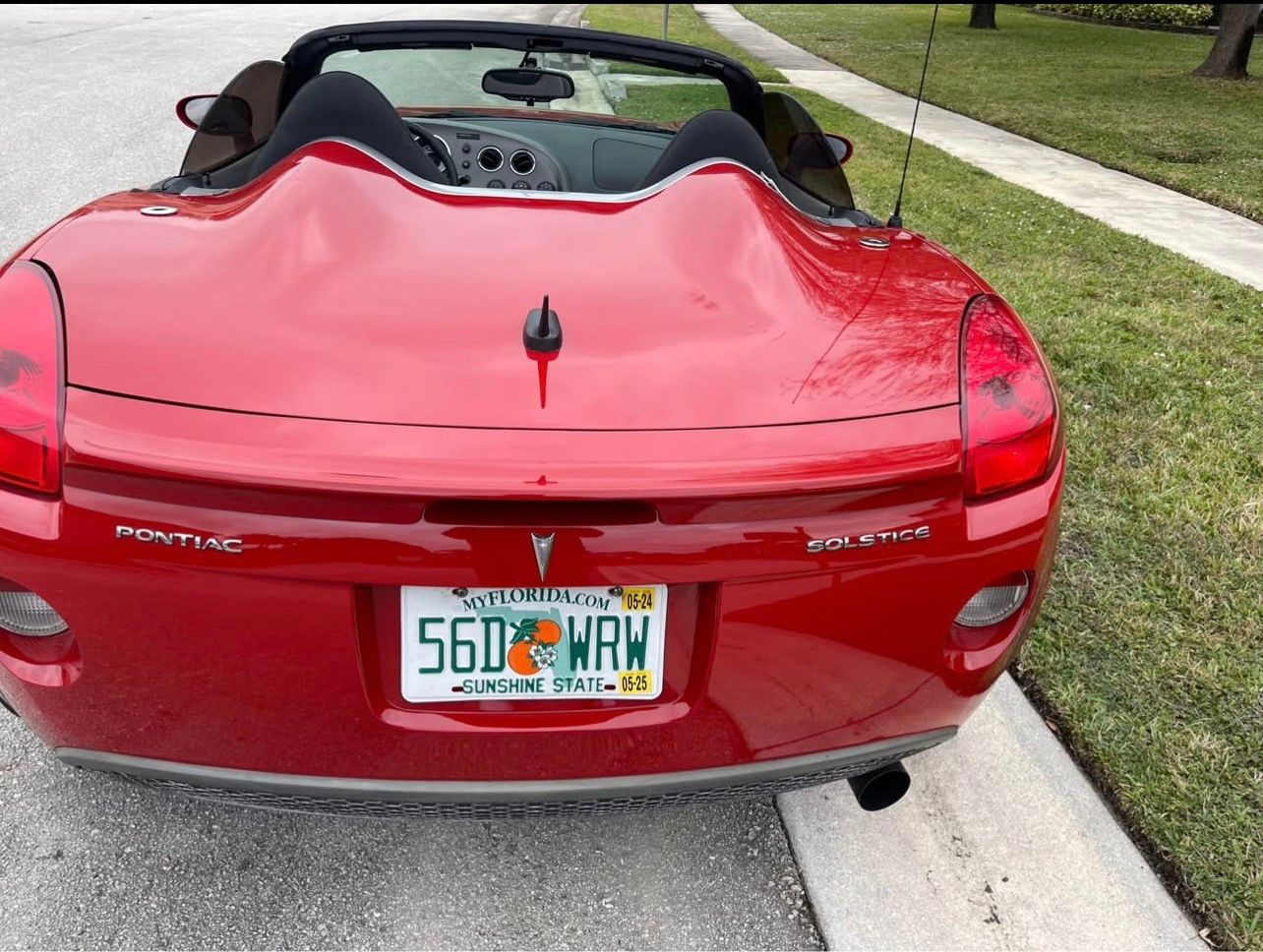Used 2008 Pontiac Solstice Convertible w/ Preferred Package RWD image 13