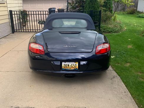 Used 2005 Porsche Boxster image 4