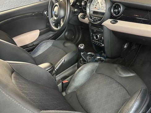 Used 2013 MINI Cooper Hardtop FWD image 14