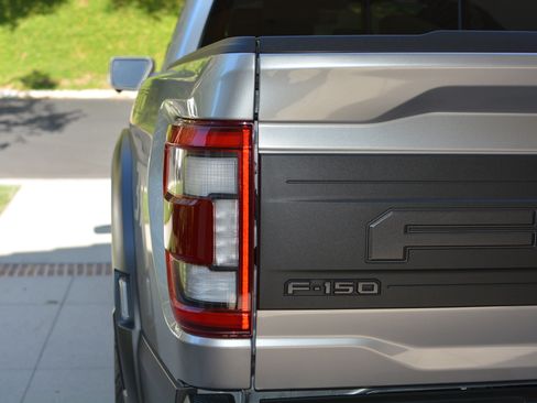 Used 2022 Ford F150 Raptor w/ Raptor 37 Performance Package AWD/4WD image 10