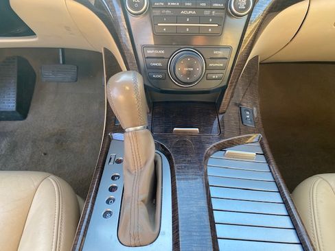 Used 2011 Acura MDX w/ Technology Package image 12