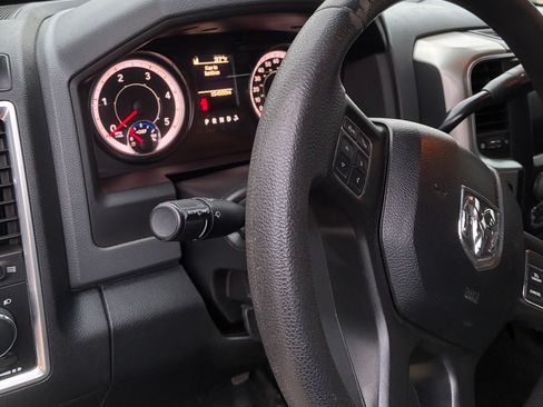 Used 2018 RAM 2500 SLT image 10