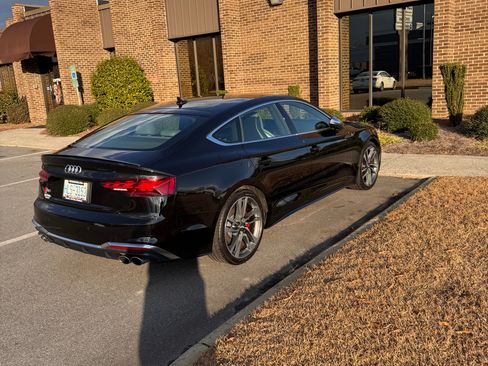 Used 2021 Audi S5 Premium Plus w/ Premium Plus Package AWD/4WD image 4