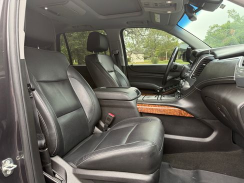 Used 2018 Chevrolet Tahoe Premier RWD image 26
