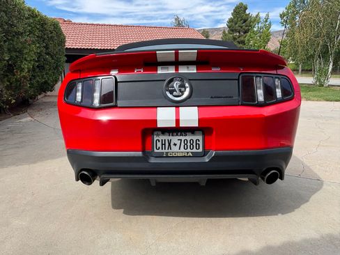 Used 2012 Ford Mustang Shelby GT500 w/ SVT Performance Pkg RWD image 6