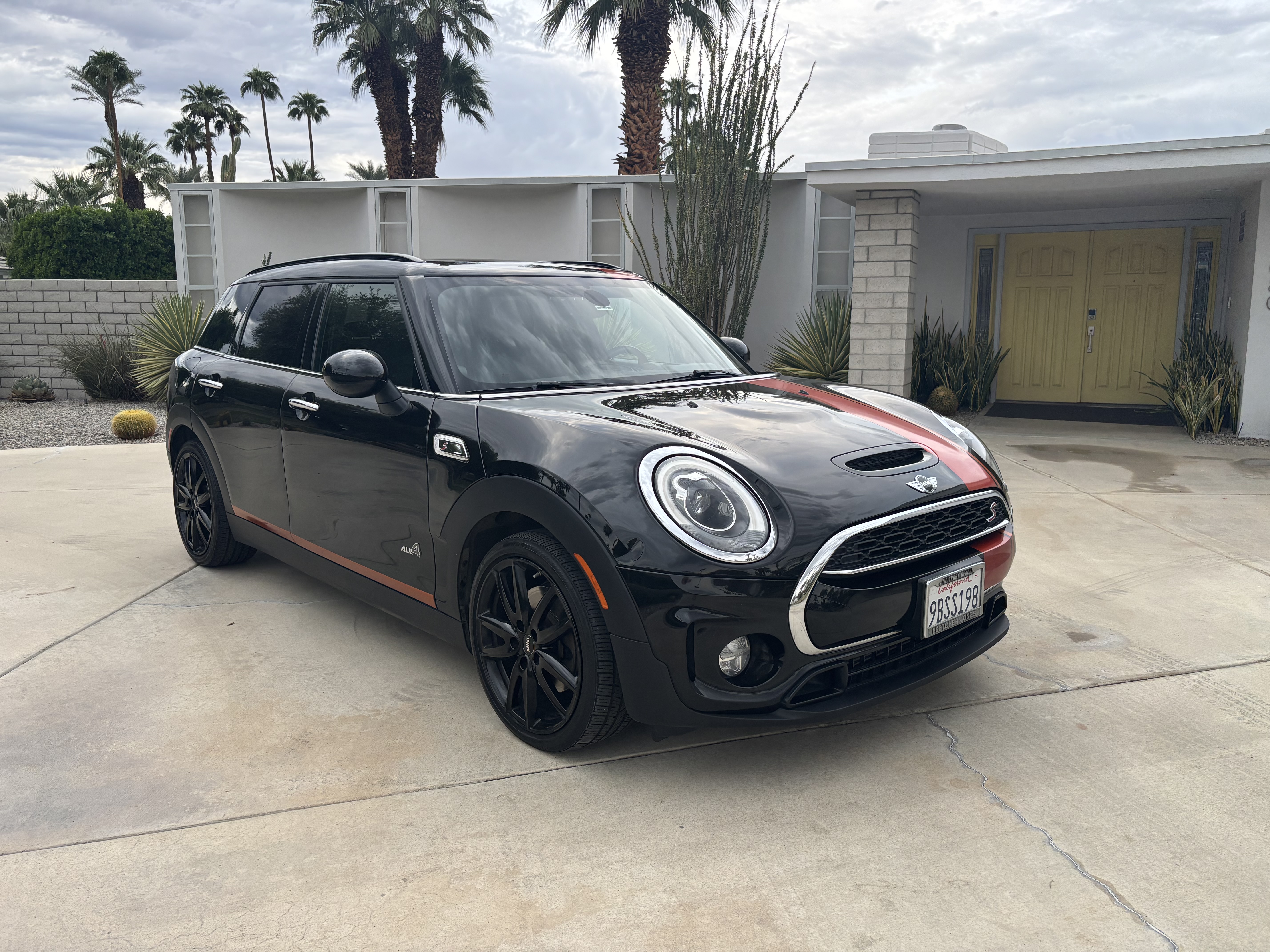 Used 2017 MINI Cooper Clubman S AWD/4WD image 2