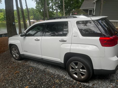 Used 2015 GMC Terrain SLT FWD image 13