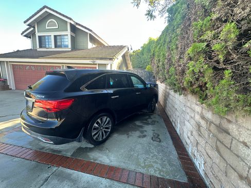Used 2016 Acura MDX w/ Technology Package FWD image 4