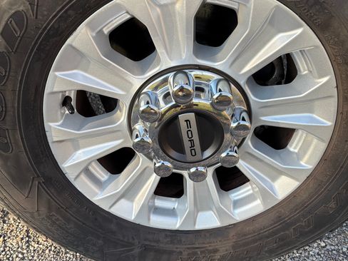 Used 2021 Ford F250 XL w/ STX Appearance Package image 14