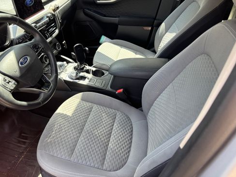 Used 2020 Ford Escape SE Sport AWD/4WD image 4
