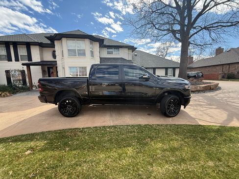 Used 2020 RAM 1500 Limited w/ Black Appearance Package image 2