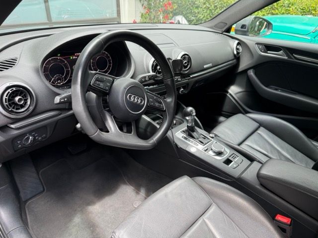 Used 2018 Audi A3 e-tron Premium Plus w/ Technology Package FWD image 6