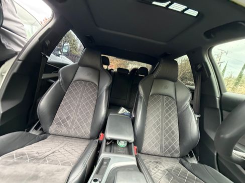 Used 2019 Audi S4 Premium Plus w/ Premium Plus Package image 17