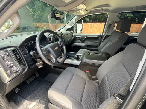 Used 2017 Chevrolet Silverado 2500 LT w/ All Star Edition AWD/4WD image 12