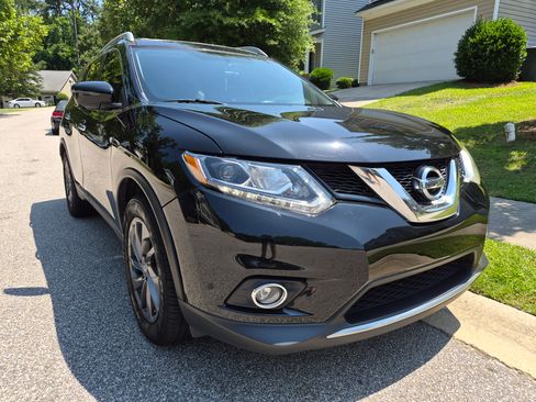 Used 2016 Nissan Rogue SL w/ SL Premium Package FWD image 5