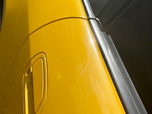 Used 2006 Honda S2000 image 13