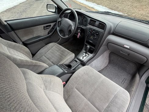 Used 2000 Subaru Legacy L image 22