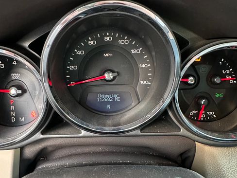 Used 2010 Cadillac CTS Premium image 14