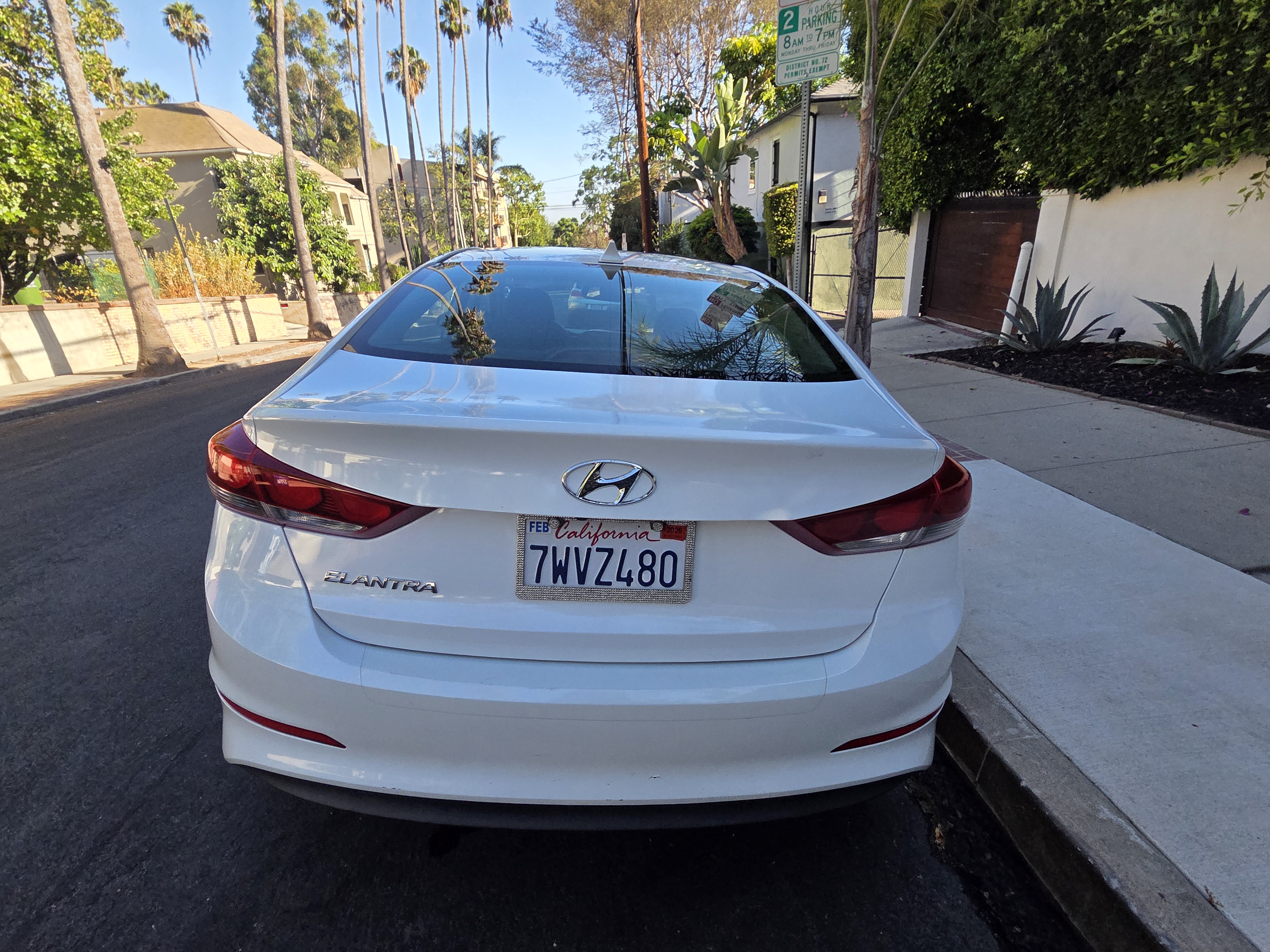 Used 2017 Hyundai Elantra Value Edition FWD image 6