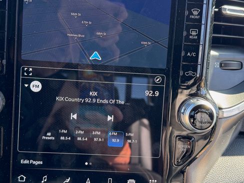 Used 2023 RAM 3500 Laramie image 17