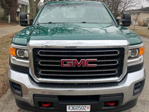 Used 2016 GMC Sierra 2500 4x4 Double Cab image 2