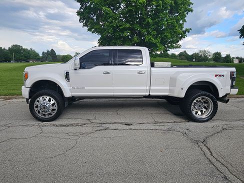 Used 2019 Ford F450 Platinum w/ Platinum Ultimate Package image 1