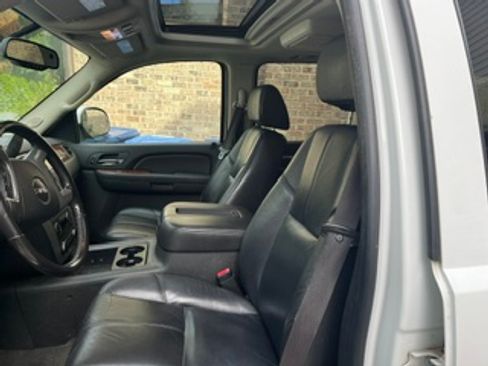 Used 2008 GMC Yukon XL SLT AWD/4WD image 28