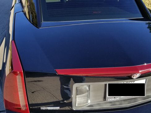 Used 2006 Cadillac XLR image 13