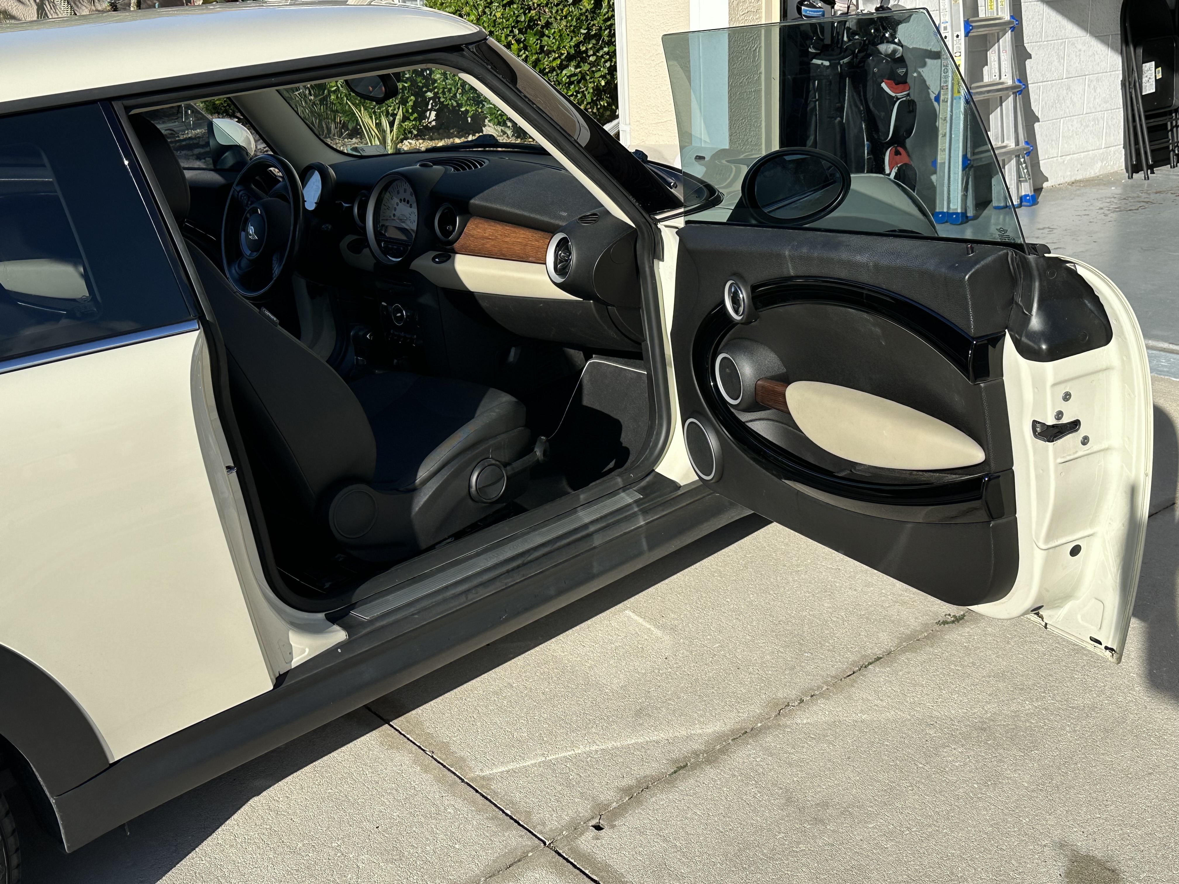 Used 2012 MINI Cooper Hardtop FWD image 6
