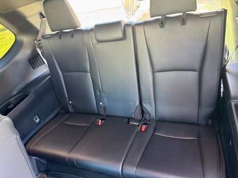 Used 2025 Toyota Grand Highlander AWD Hybrid image 29