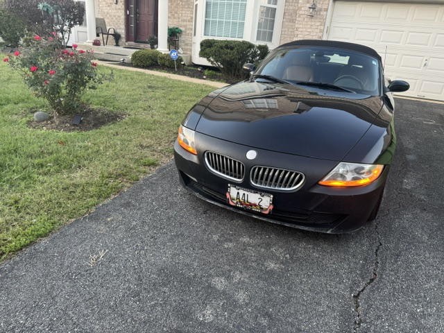 Used 2008 BMW Z4 3.0si RWD image 2