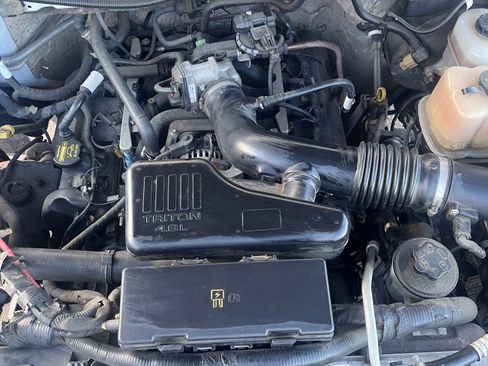 Used 2010 Ford F150 XL AWD/4WD image 28