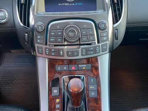 Used 2013 Buick LaCrosse Touring FWD image 15