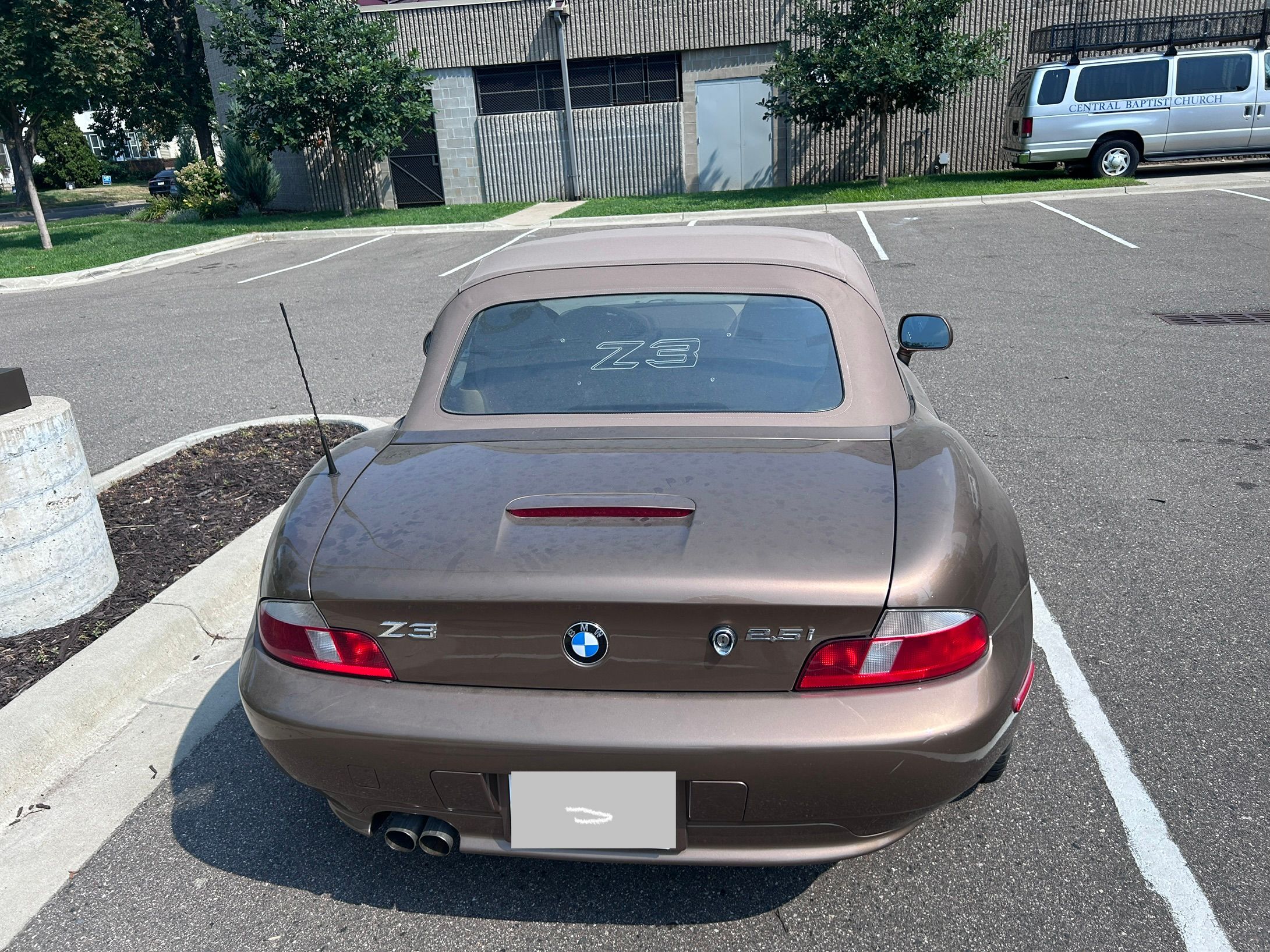 Used 2002 BMW Z3 2.5i RWD image 5
