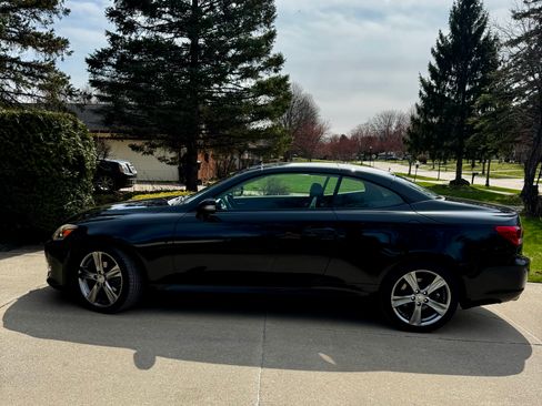 Used 2012 Lexus IS 250C w/ Luxury Pkg image 8