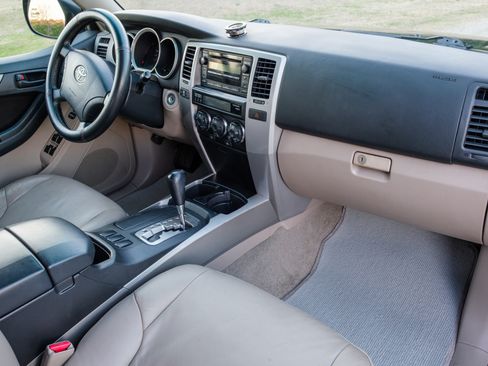 Used 2007 Toyota 4Runner Sport image 12