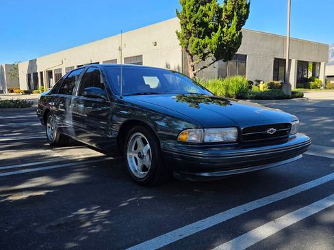 Used 1996 Chevrolet Impala SS image 8